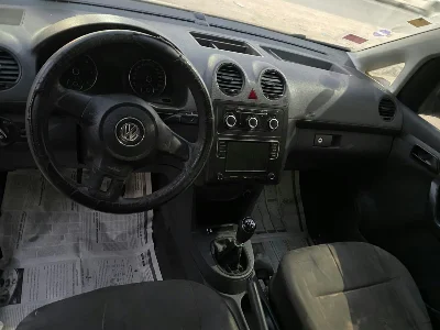Volkswagen Caddy - Photo 8
