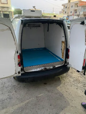 Volkswagen Caddy - Photo 6