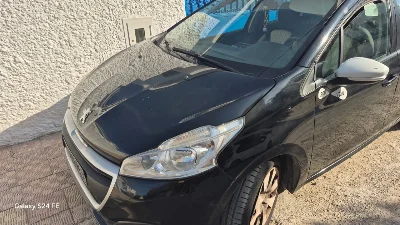 Peugeot 208 2019 Essence