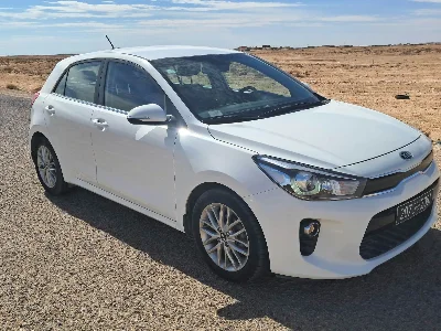 Kia RIO - Photo 2