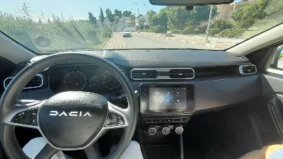 Dacia DUSTER - Photo 2