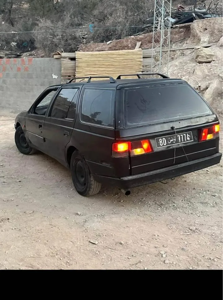 Peugeot 405 1998