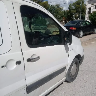 Peugeot Expert - Photo 2