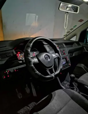 Volkswagen Caddy - Photo 4