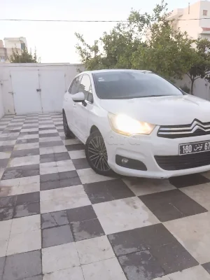 Citroen C4 - Photo 4