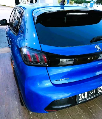 Peugeot 208 - Photo 5