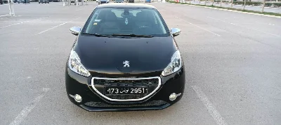 Peugeot 208 2014 Essence