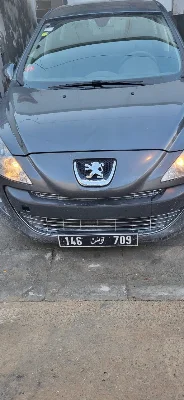 Peugeot 308 - Photo 2