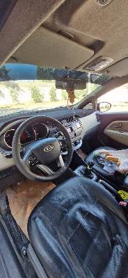 Kia RIO - Photo 4