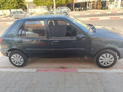Ford FIESTA - Photo 2