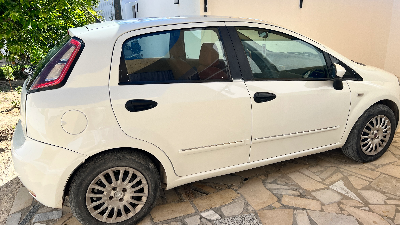 Fiat PUNTO - Photo 5