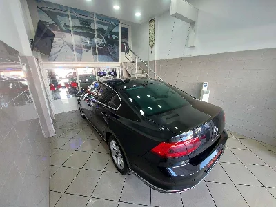 Volkswagen Passat - Photo 8