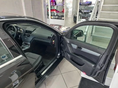 Mercedes Classe C - Photo 2