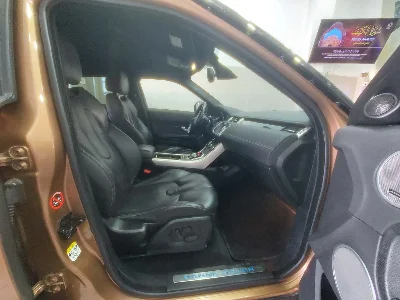 Land rover EVOQUE - Photo 5