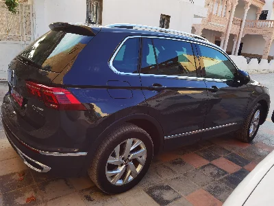 Volkswagen Tiguan - Photo 9