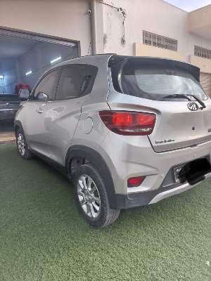 Mahindra KUV 100 - Photo 2
