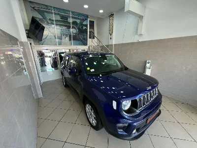 Jeep COMMANDER - Photo 9