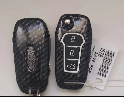 Ford FUSION - Photo 2