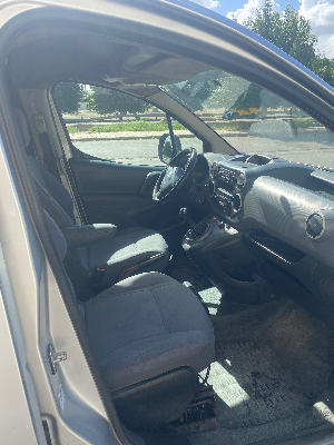Citroen BERLINGO - Photo 2