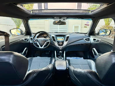 Hyundai VELOSTER - Photo 3
