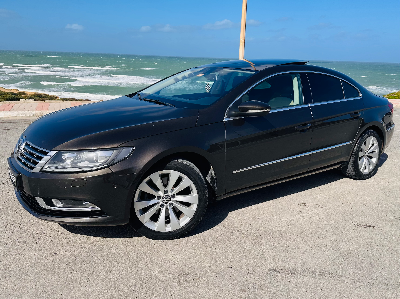Volkswagen Passat CC - Photo 2