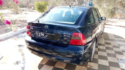 Opel Vectra - Photo 4