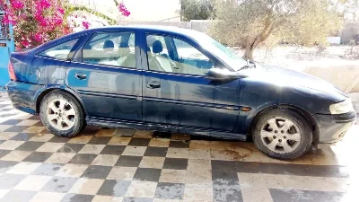 Opel Vectra - Photo 2
