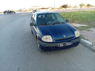 Renault Clio - Photo 4