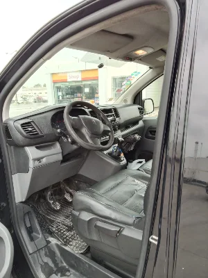 Peugeot Expert - Photo 11
