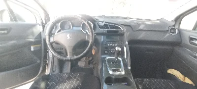 Peugeot 3008 - Photo 2