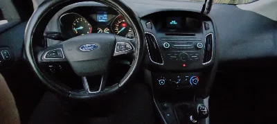 Ford FOCUS - Photo 3