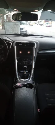 Ford FUSION - Photo 2