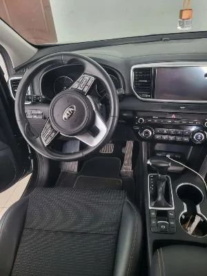 Kia SPORTAGE - Photo 8