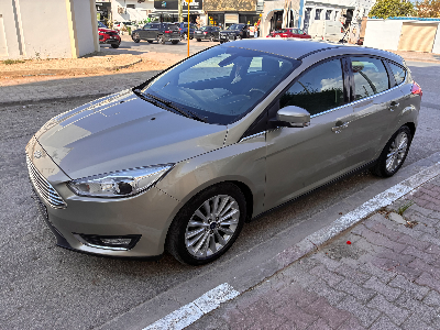 Ford FOCUS - Photo 9