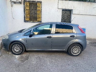 Fiat GRANDE PUNTO - Photo 6