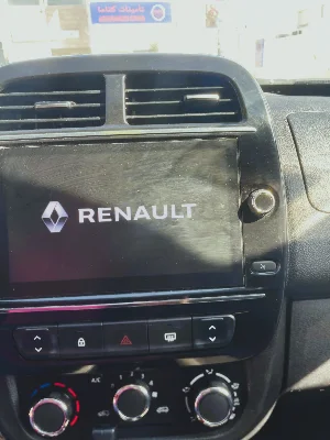 Renault Autres - Photo 12