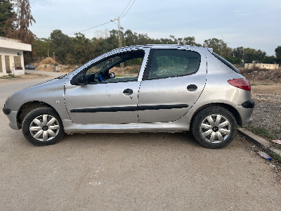 Peugeot 206 - Photo 2