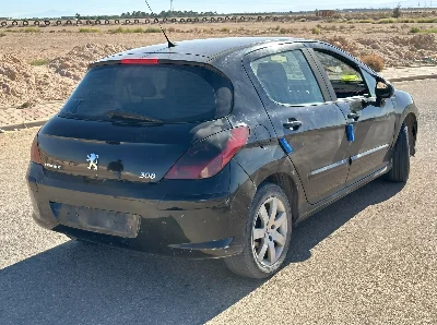Peugeot 308 - Photo 6
