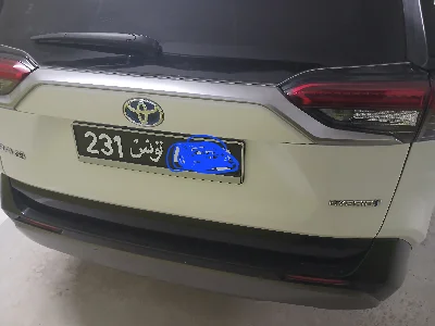 Toyota RAV4 - Photo 11