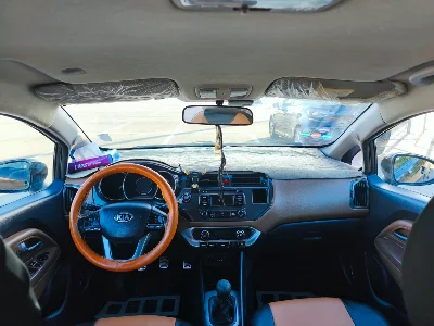 Kia RIO - Photo 7