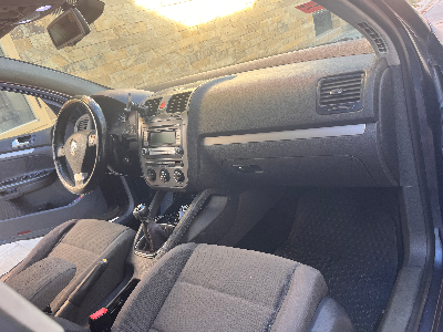 Volkswagen Golf 5 - Photo 8