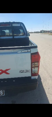Isuzu D MAX - Photo 8