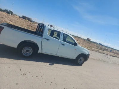 Isuzu D MAX - Photo 2