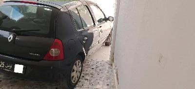 Renault Clio - Photo 2