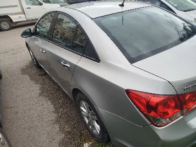 Chevrolet CRUZE - Photo 4