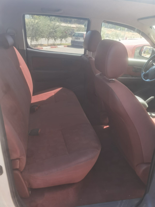 Toyota Hilux - Photo 6