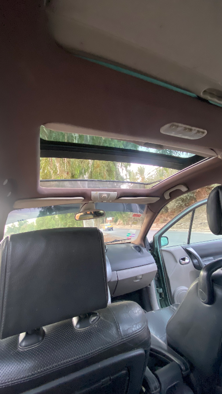 Renault Scenic - Photo 6