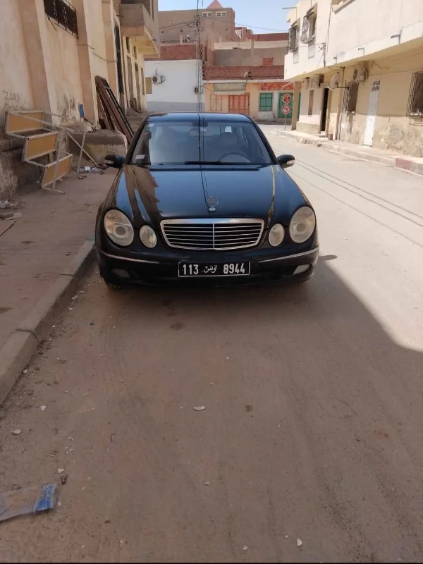 Mercedes Classe e 2004 Électrique