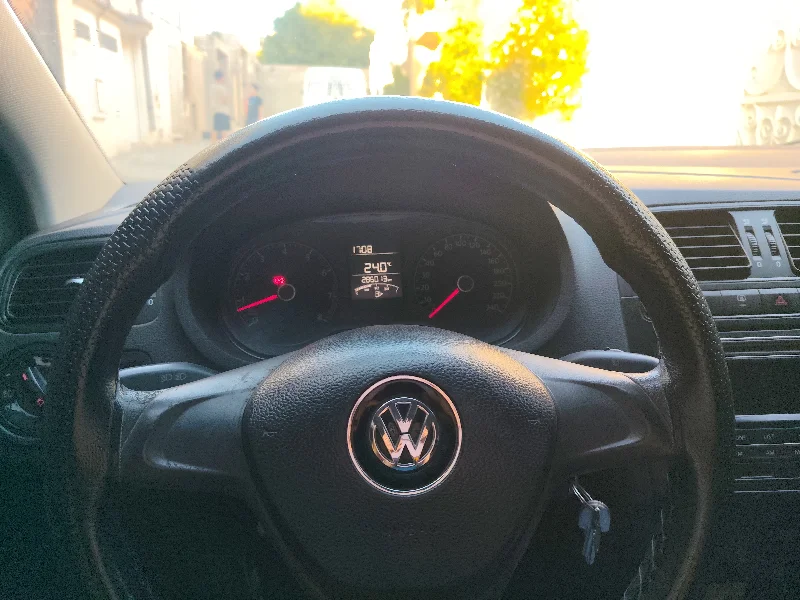 Volkswagen Polo - Photo 6