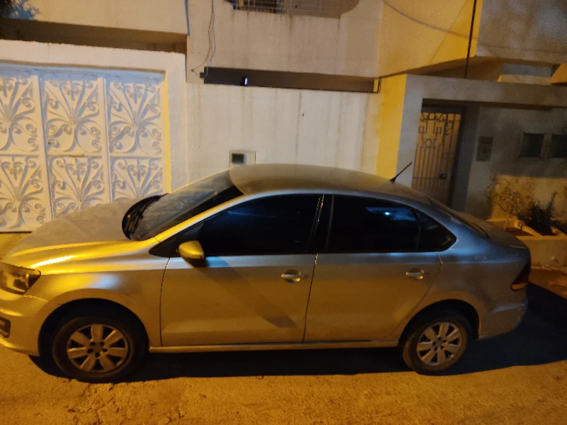 Volkswagen Polo - Photo 4